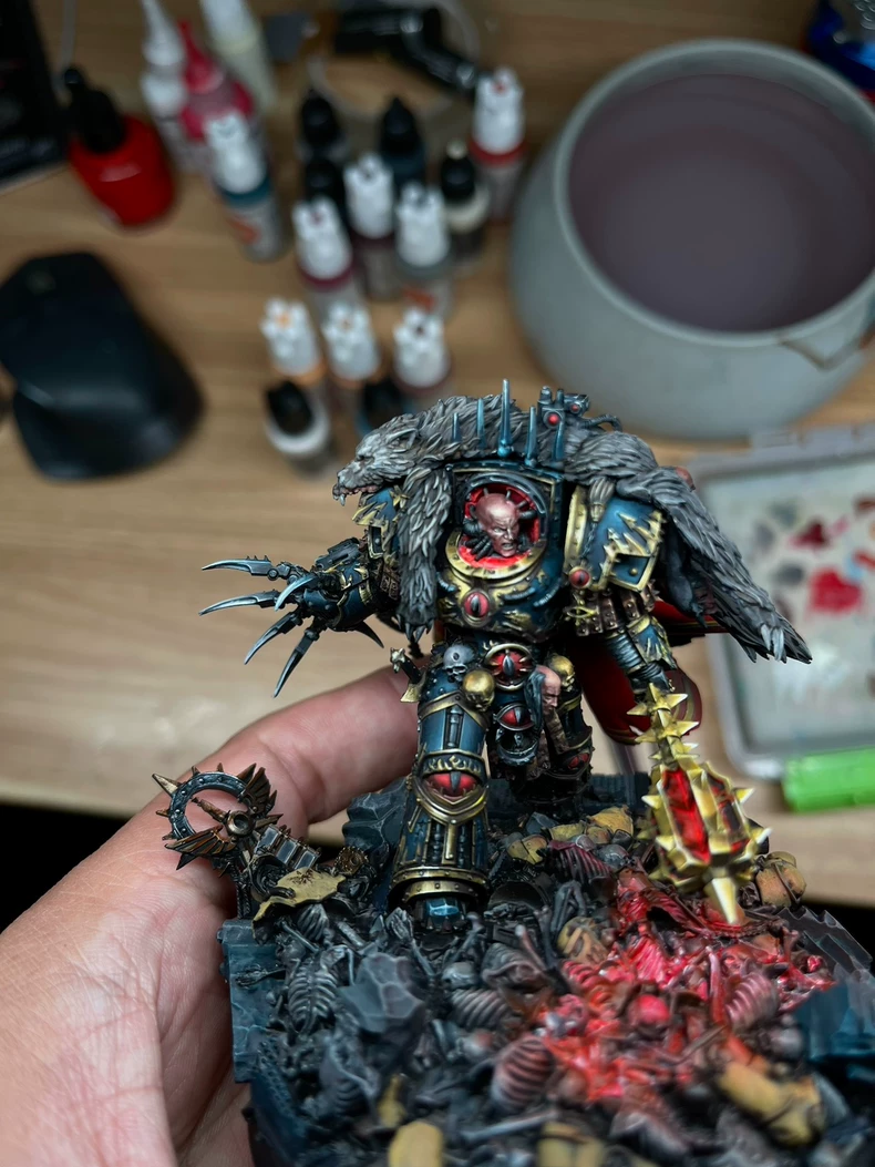 Horus Ascended - Alternate - Exhibition quality Warhammer miniature painting, view 3 photo