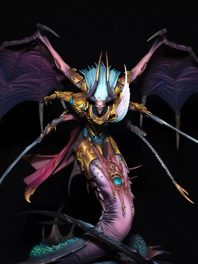 Exhibition painted Warhammer 40K Slaanesh Fulgrim the Daemon Primarch - front view full body by Maxon Casting