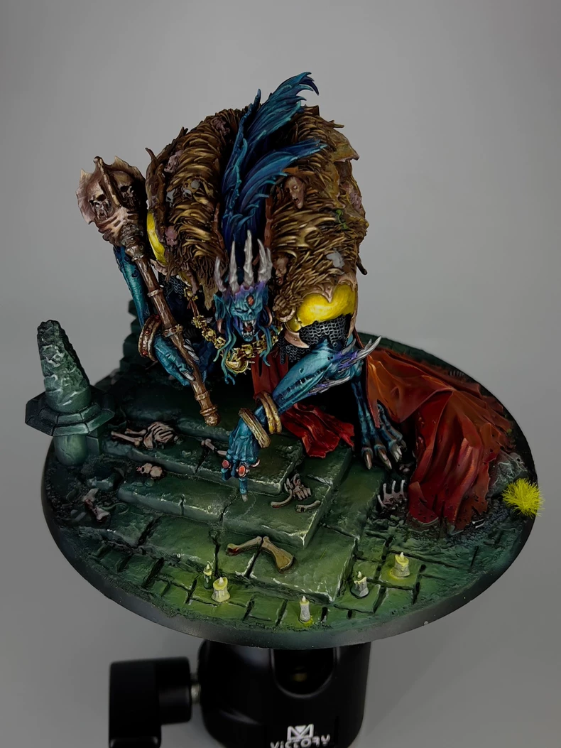 Ushoran, Lord of the Flesh Eaters - Exhibition quality Warhammer miniature painting, view 4 photo