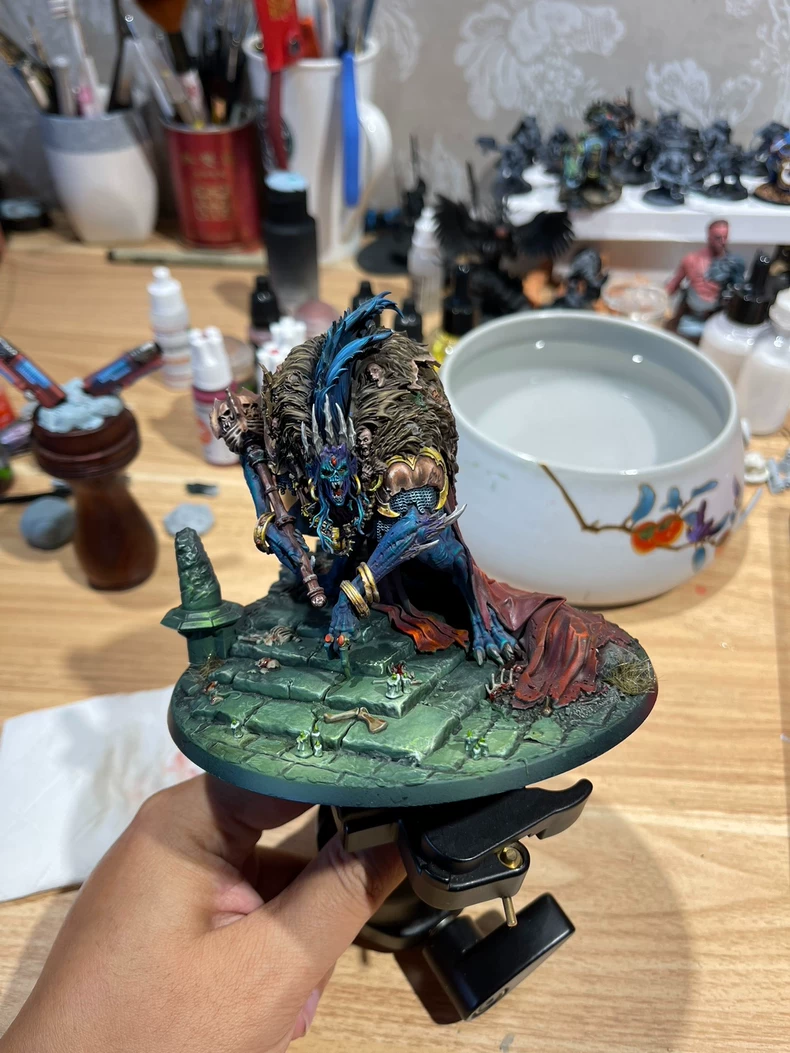 Ushoran, Lord of the Flesh Eaters - Exhibition quality Warhammer miniature painting, view 7 photo