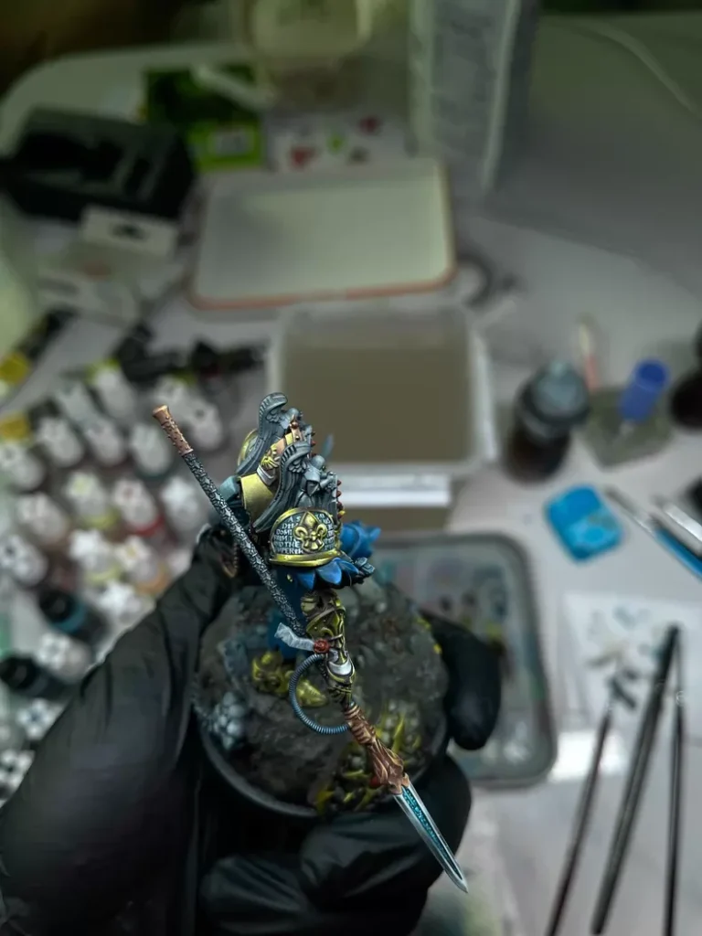 Fine Detail Morvenn Vahl full scene display by Maxon Casting - Warhammer 40K Adepta Sororitas commission painting