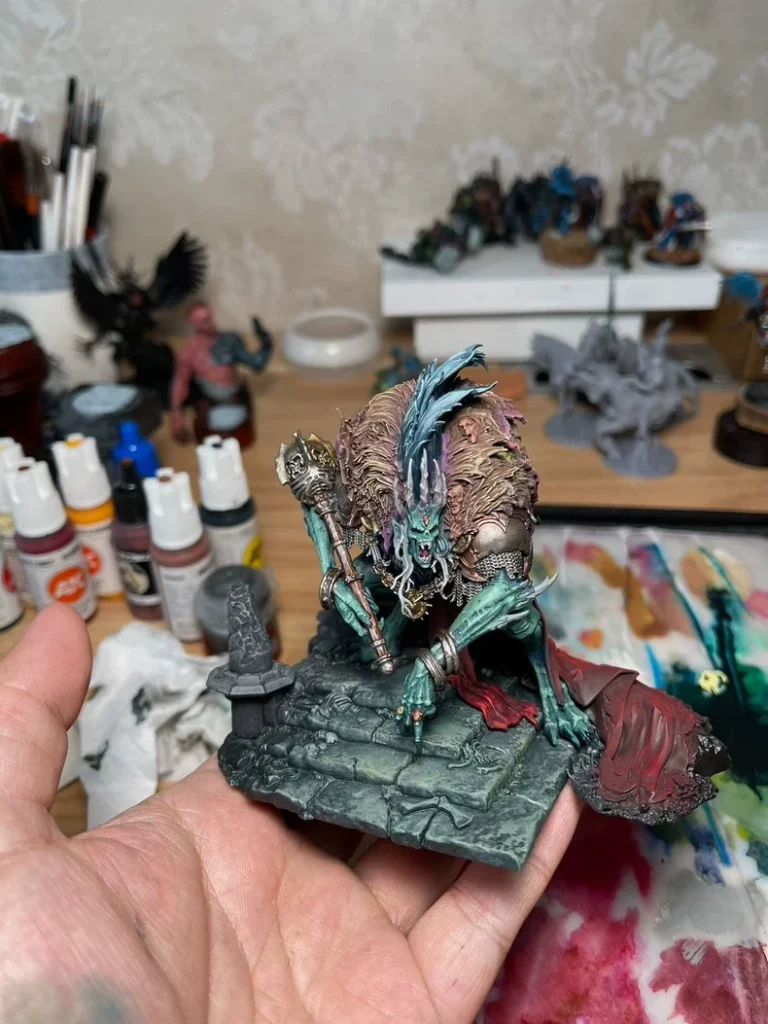 Exhibition Ushoran Lord of the Flesh Eaters full scene display by Maxon Casting - Warhammer AoS Flesh Eater Courts commission painting