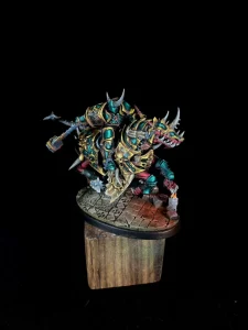 Exhibition painted Warhammer AoS Slaves to Darkness Varanguard Knight - front view full body by Maxon Casting