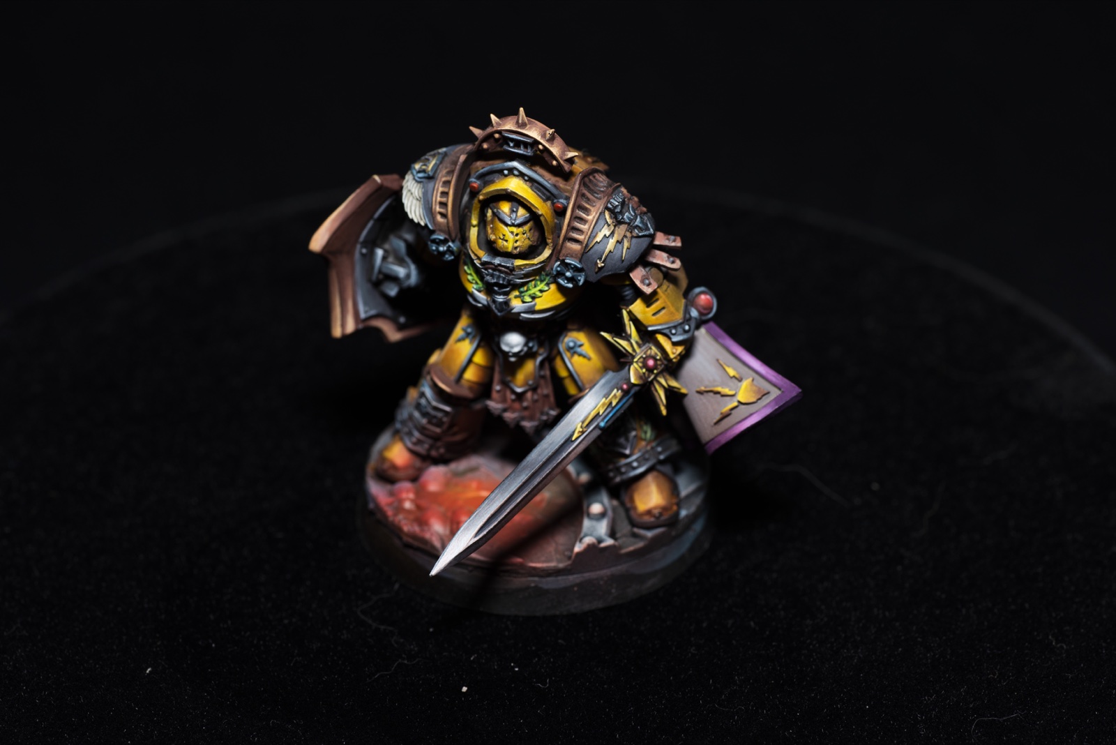 Imperial Fists Legion Tartaros Praetor - 图片 7