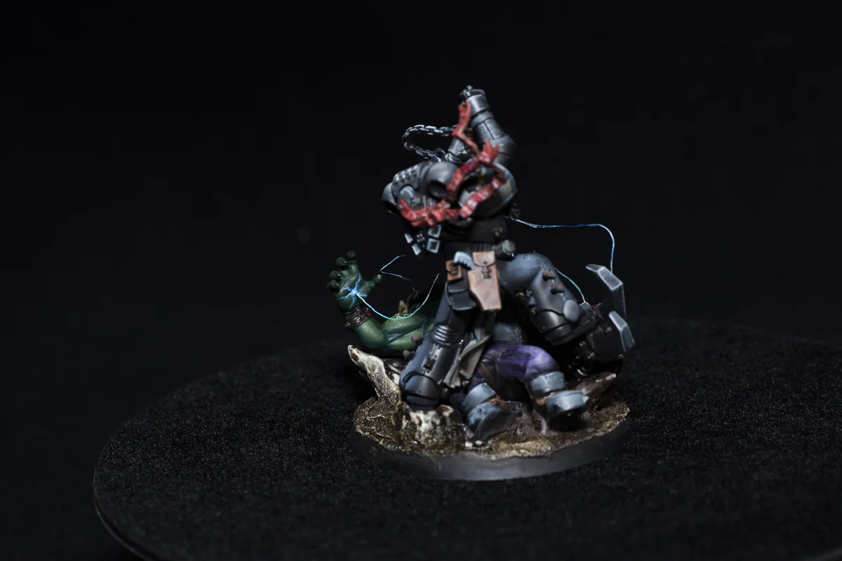 Bayard's Revenge – Black Templars Commission Painting Sample painted Warhammer miniature commission sample